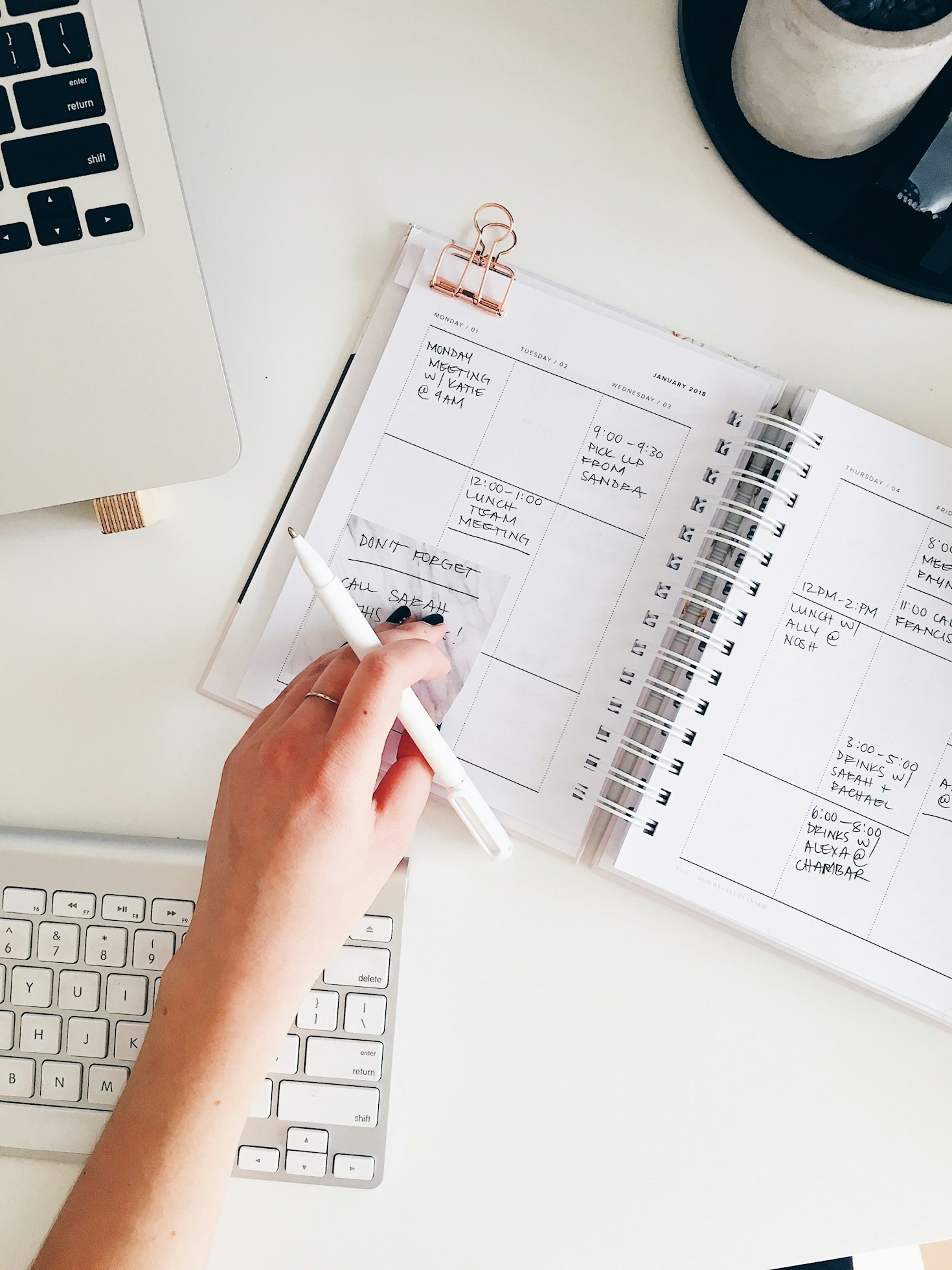 Five Ways To Simplify Your Morning Routine